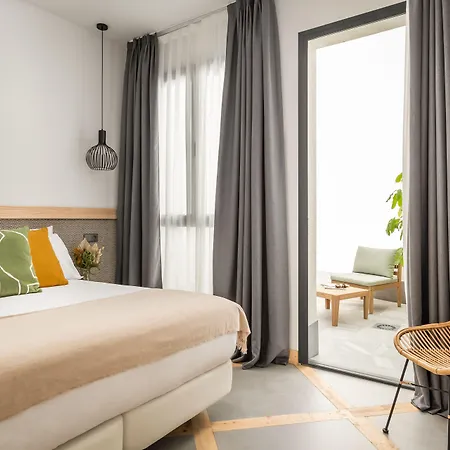 Bypillow La Sal 酒店 *